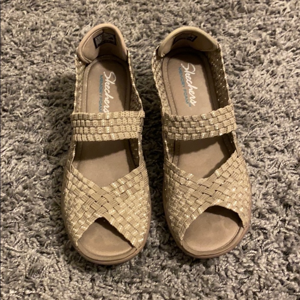 Skechers Memory Foam walking wedge open toe